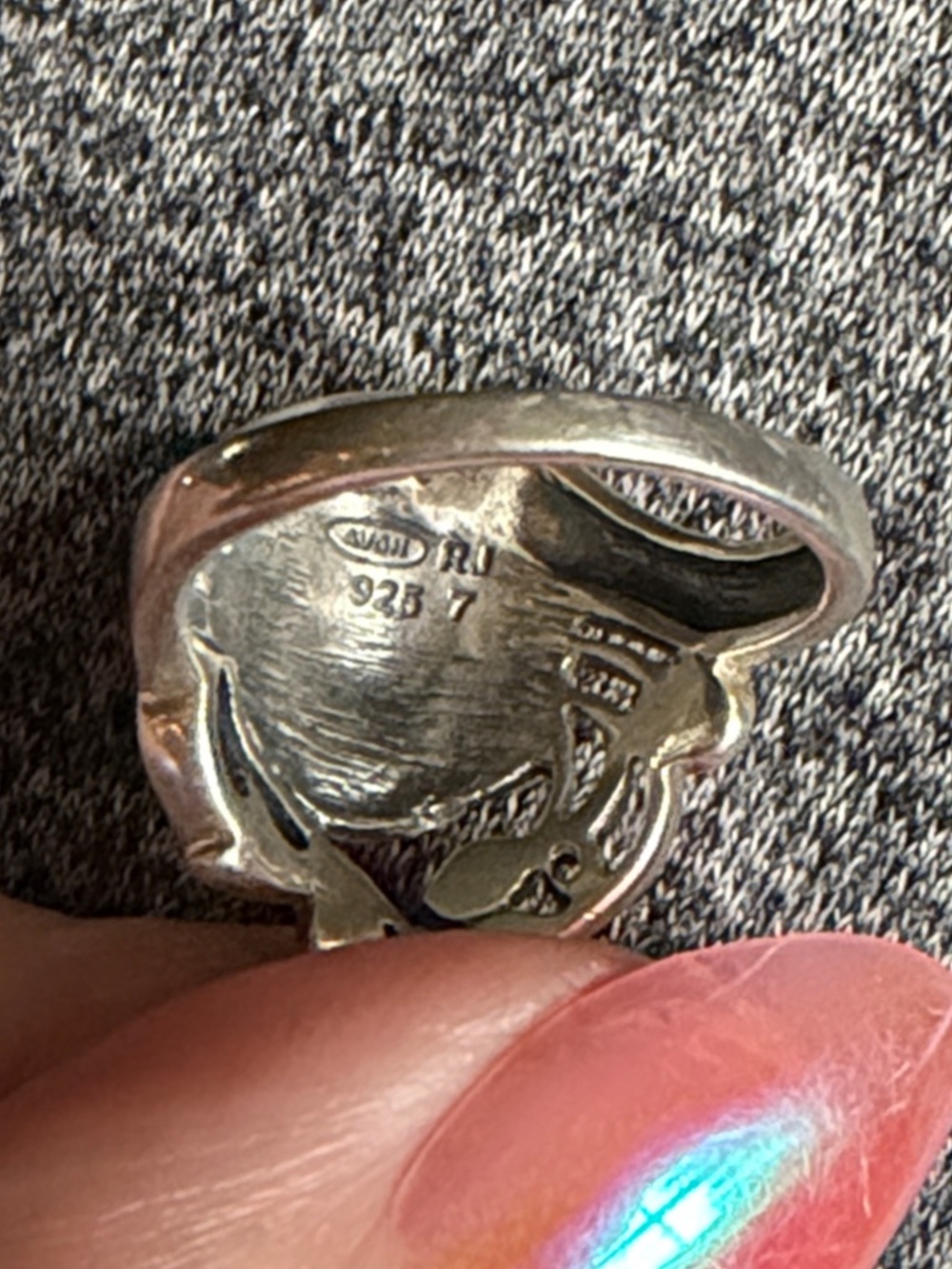 Avon Silver Rose Filigree Ring with Clear CZ Accent Size 7 - Picture 6 of 6